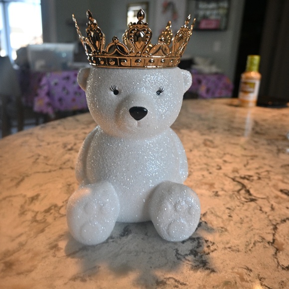 Cute Bear Decor - Picture 1 of 4